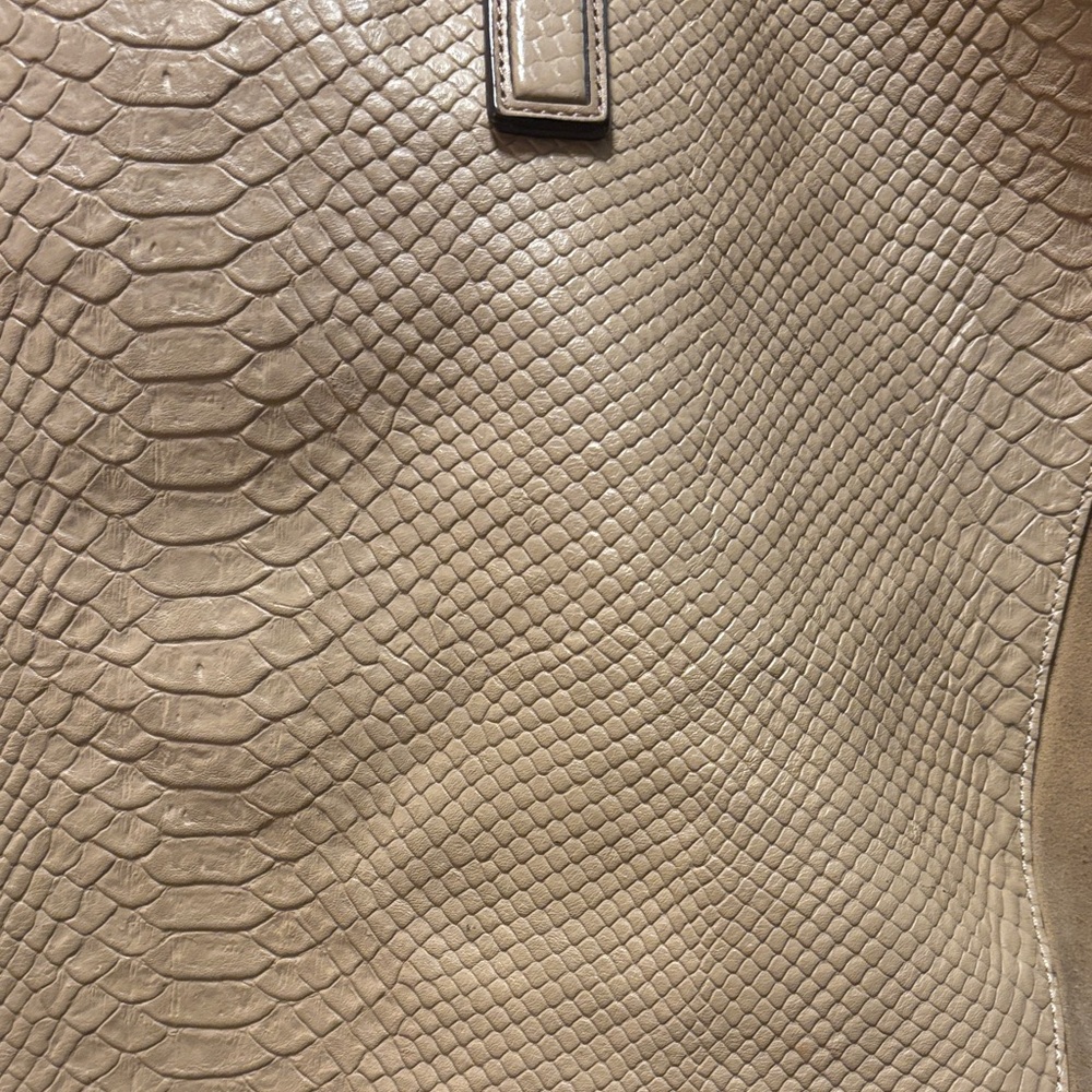 Coach Tan Textured Tote Bag - Picture 5 of 15